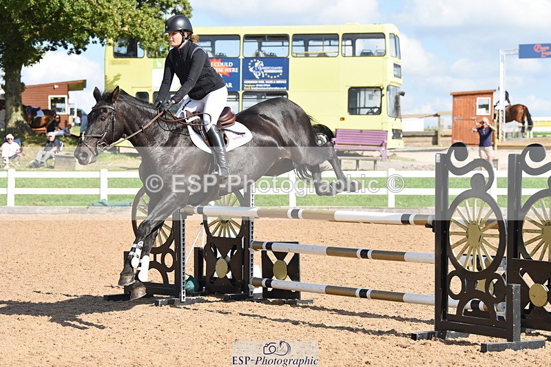 230915A-150404-00742 - Cls 12 1.05m Amateur Qualifier