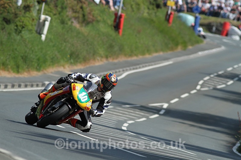 Daniel Cooper - Bennetts.co.uk Lightweight TT