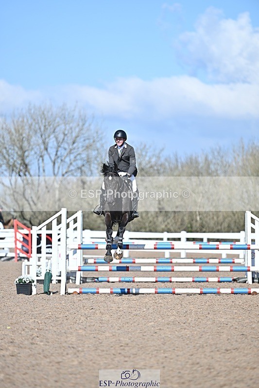 250314-113806-00360 - Cls 2 British Novice and 90cm