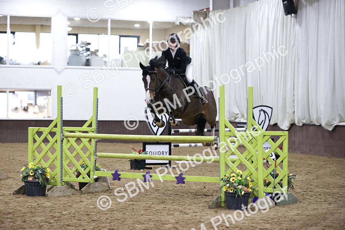 SBM_001045 - Class 4 - Senior Newcomers/ 1.10m Open