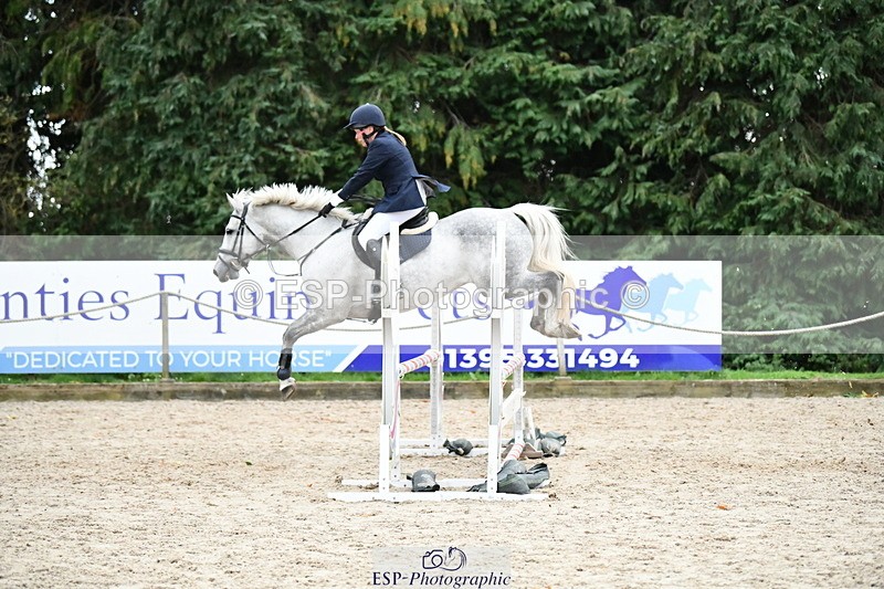 251004A-173355-02504 - Classes 12 & 13 90cm