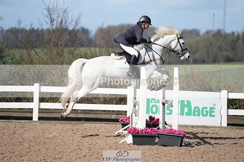 250329-103239-03661 - Cls 20 British Novice and 90cm