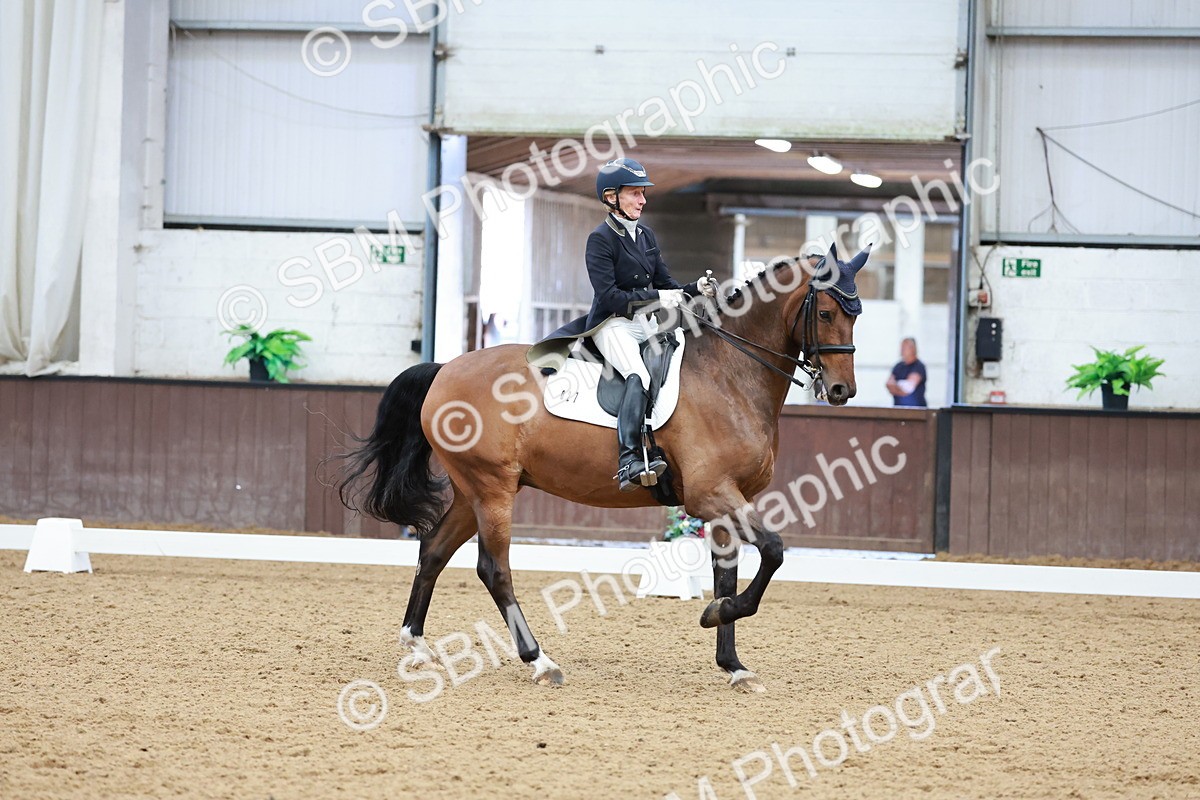 SBM_015891 - Class 5 - FEI INT II - 15.48-17.00