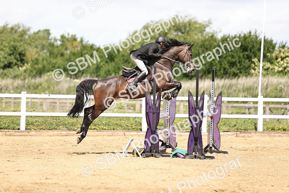 SBM_002381 - Class 9 - Senior British Novice - 90cm
