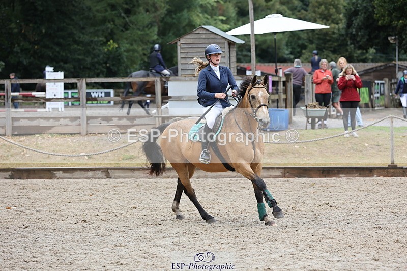 250829A-120641-01559 - Cls 7 British Novice and 90cm
