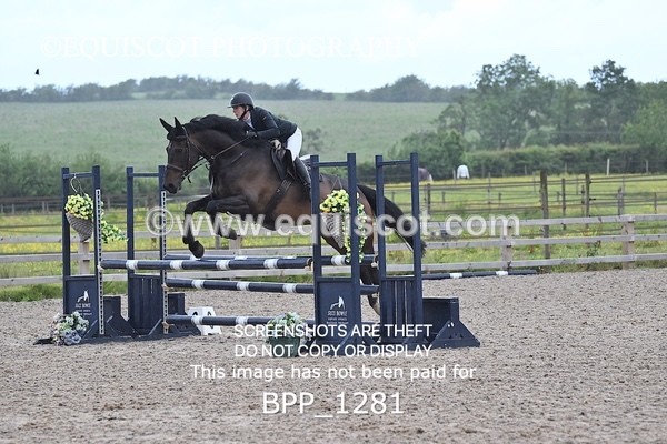 BPP_1281 - CLASS 10 SAT Senior BritiNovice/ 90cm Open