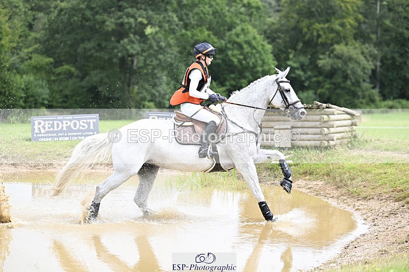 240804-134941-15303 - 520-Honor_Redhouse-GAGA_LADY