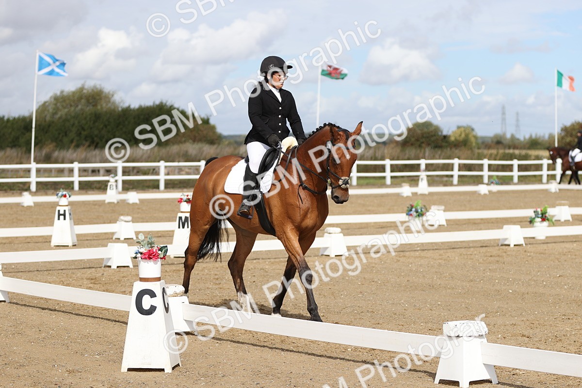 SBM_001372 - Class 2 - Intro 4 Champs - 10.56-11.44