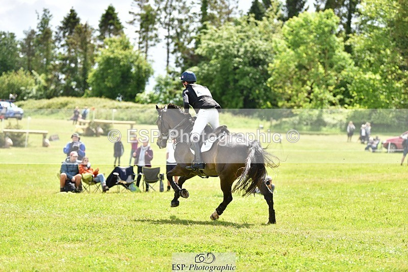 240526-122314-21617 - 401-PLOT_TWIST_B-Tom_Jackson