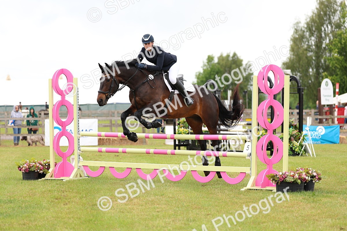 SBM_11718 - Class 205 - Tarmac Senior 1m Open