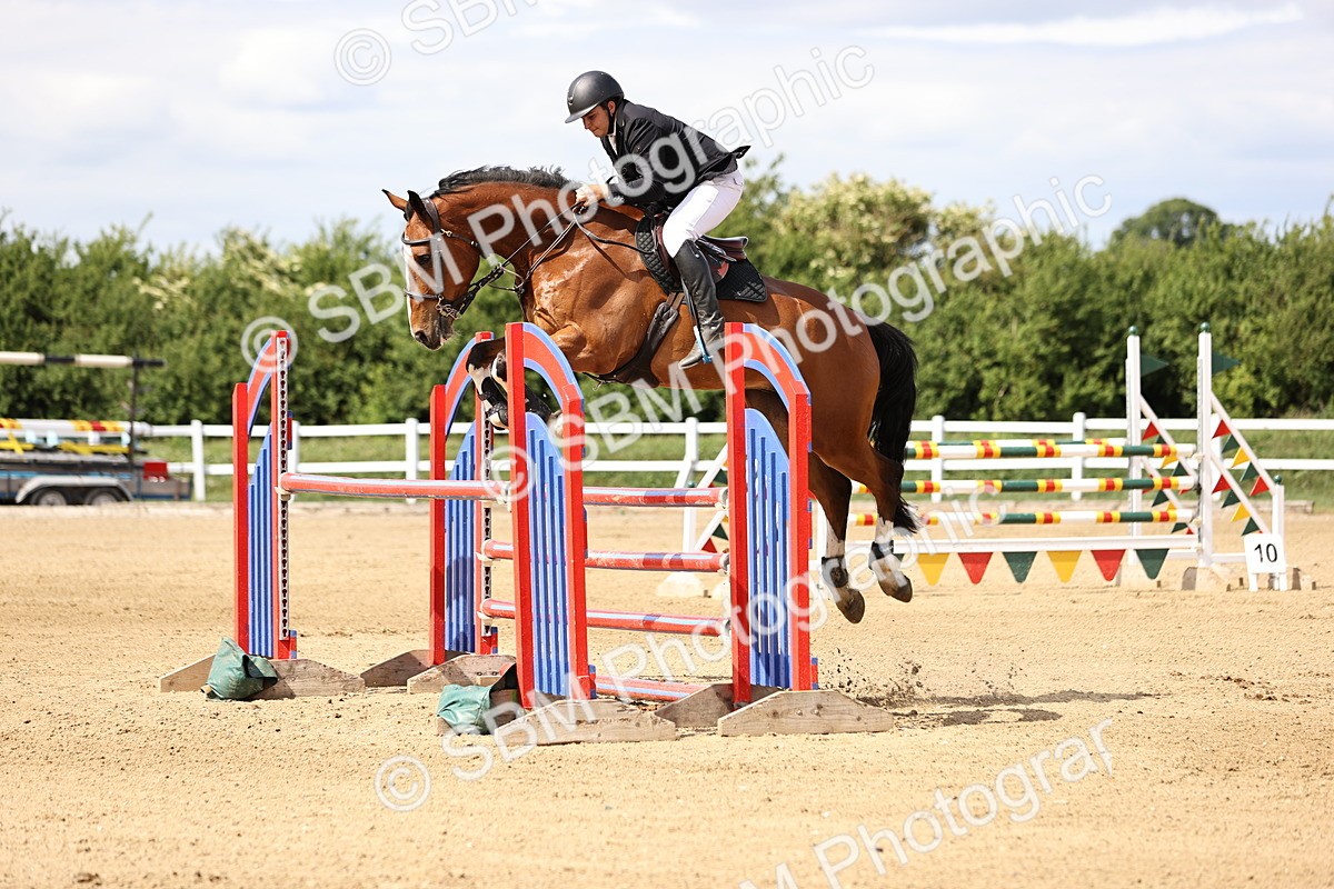 SBM_003517 - Class 12 - Senior Open - 1.15m