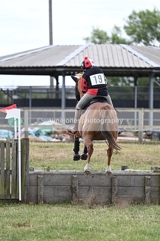 WJ7_5390 - 60cm XC Time 10:17 to 10:49