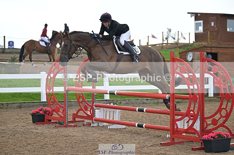 240912A-111350-01128 - Cls 9 Snr Discovery and 1m Open