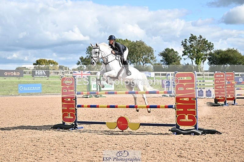 250924-142248-00581 - Cls 6 Foxhunter and 1.20m Open
