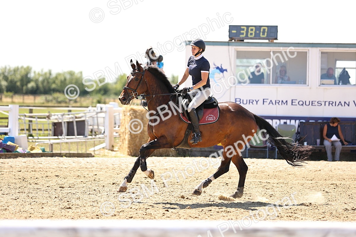 SBM_015015 - Class 15 - Senior Newcomers - 1.10m Open