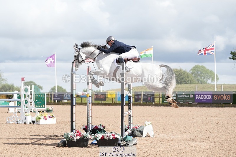 250720-160525-21073 - Cls 4, 3 Star Small Tour