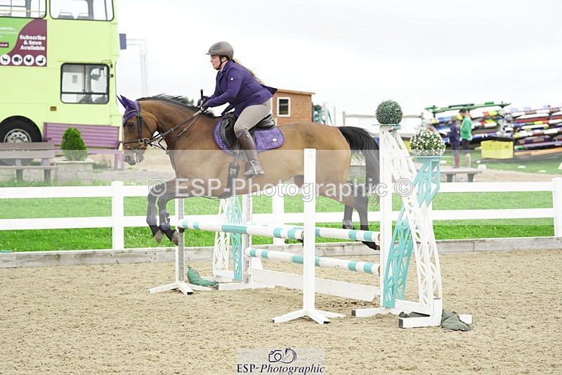 230728A-131520-02112 - Cls 9 85cm Amateur Quali