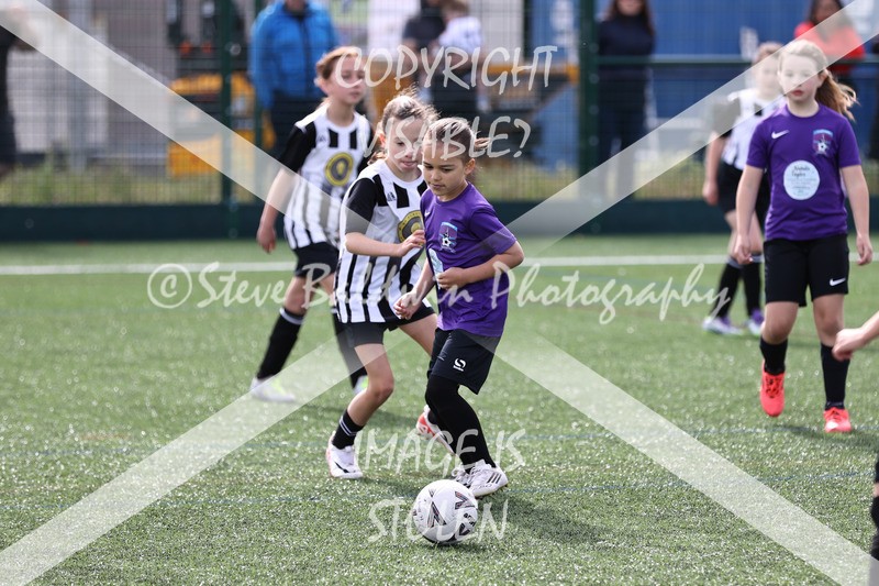 1DX30720 - Sat 13th U9 Girls