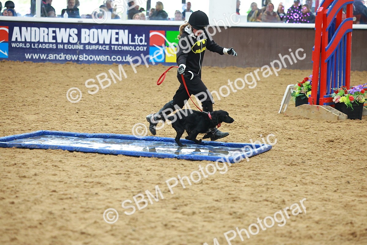 SBM_002487 - Class 3 - Horse & Hound (60cm)