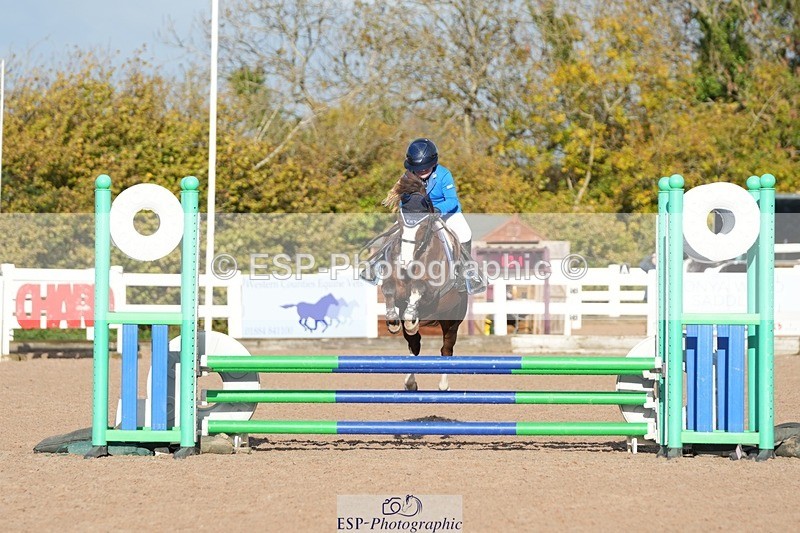 251025-101041-00029 - Chard 25th & 26th Oct BS Juniors/COH/Club/schools unaffiliated showjumping