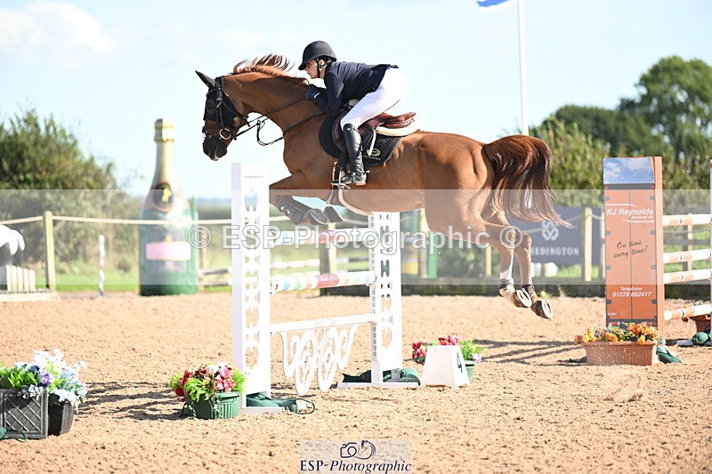 240913A-155954-05125 - Cls 18 National 1.40m Open