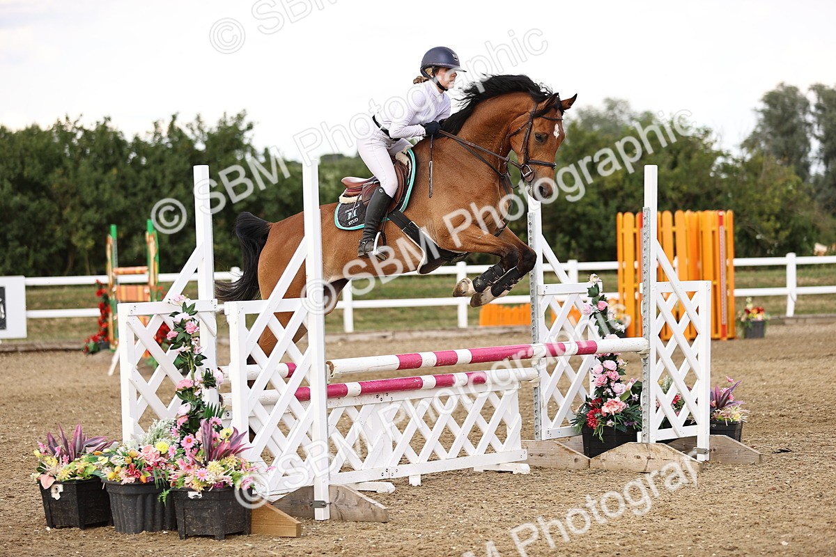 SBM_002367 - Class 18 - Ariat Senior British Novice- 90cm Open