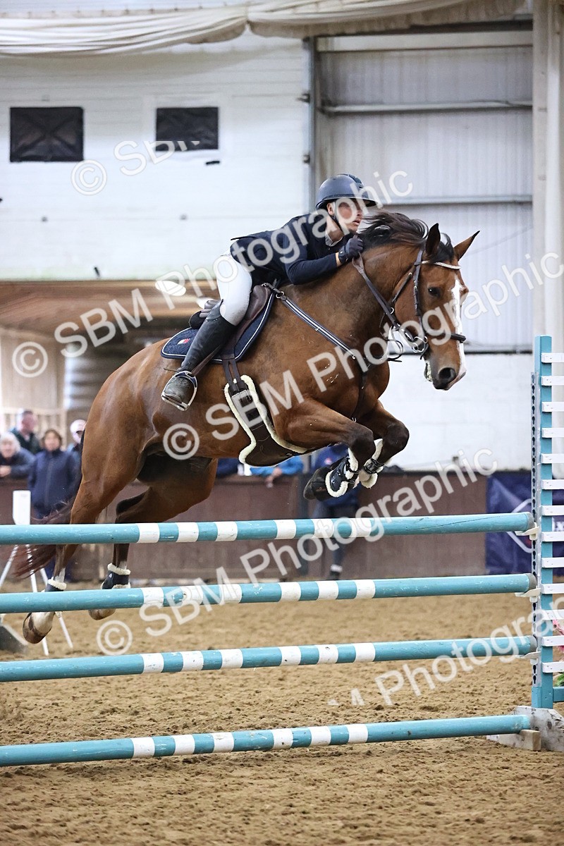 SBM_003214 - Class 11 - Senior Newcomers 1.10m
