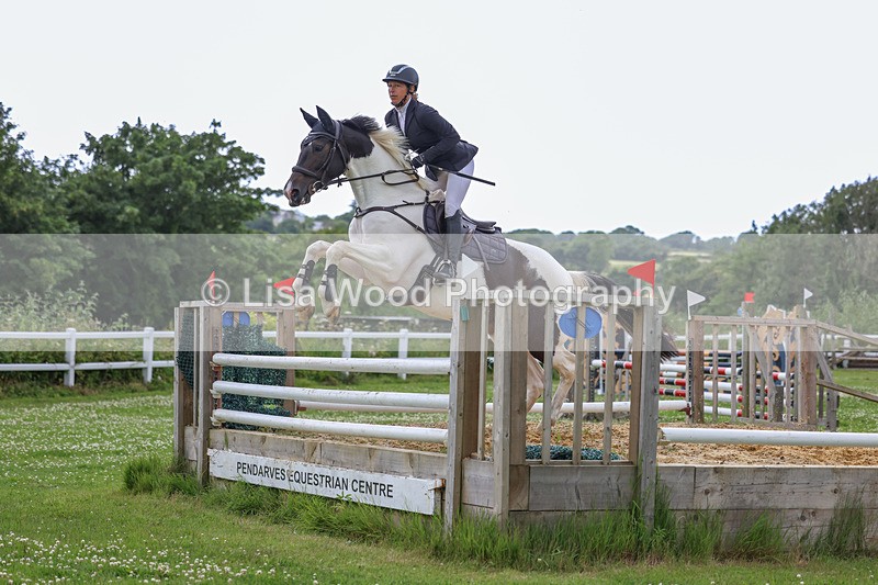 3E7A3837 - Class 6: Hawkins Motors Senior 1.00m Derby
