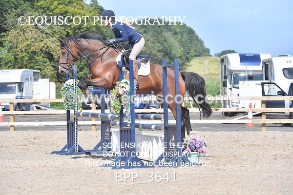 BPP_3641 - CLASS 4 Senior BritiNovice/ 90cm Open