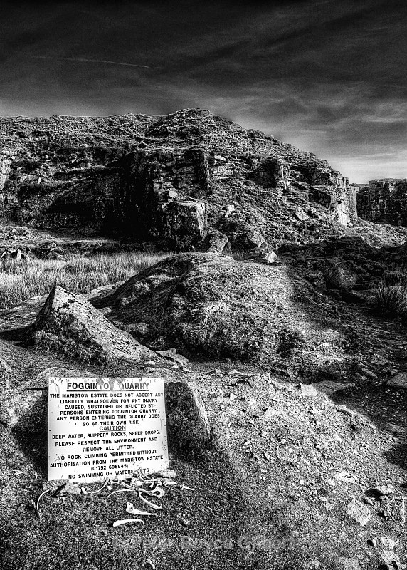 The ominous entrance to the Quarry at Foggintor - The Moors