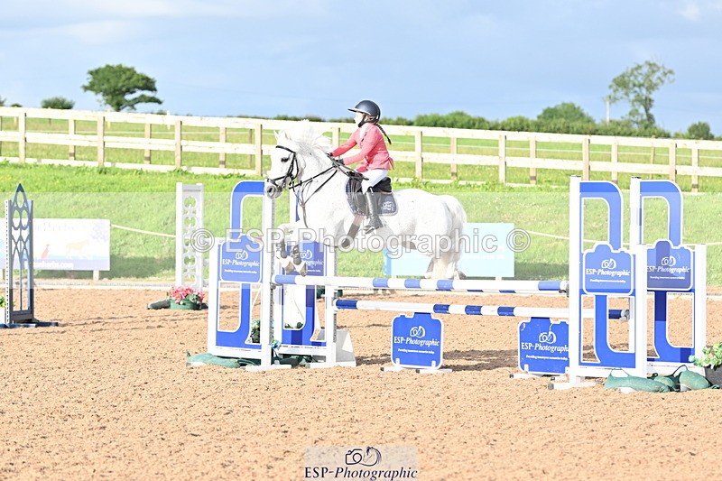 240628A-192938-01916 - Cls 7 Graham Heath 128cm + 138cm