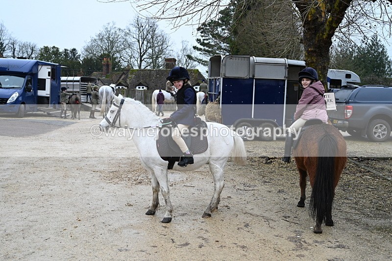 WJ7_9892 - Walk out..