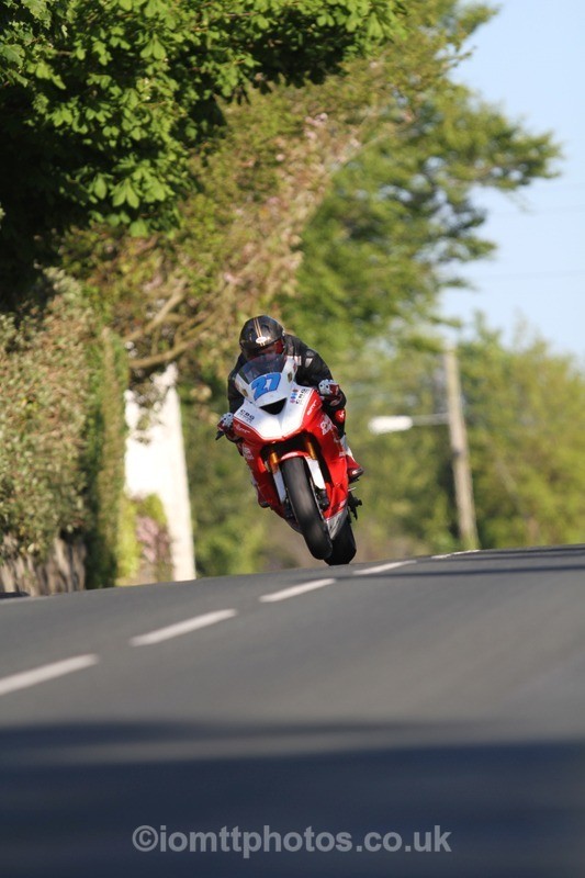 IMG_5004 - Thursday Practice  TT 2013