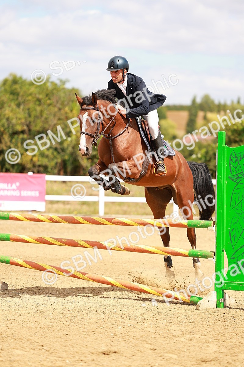 SBM_005794 - Class 3 - Senior British Discovery - 1.00m