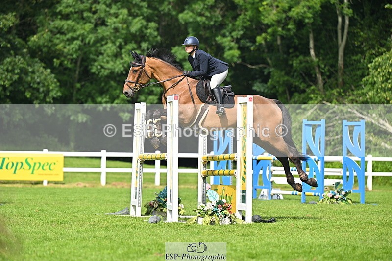 140626A-160930-00110 - Cld 46 Snr 1m 10 Grand Prix