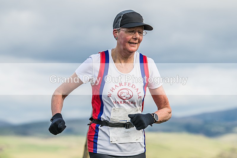 Helm Hill -585 - Kendal Winter League Helm Hill Fell Races (Under 13/15/17 & Seniors) Sunday 16th March 2025