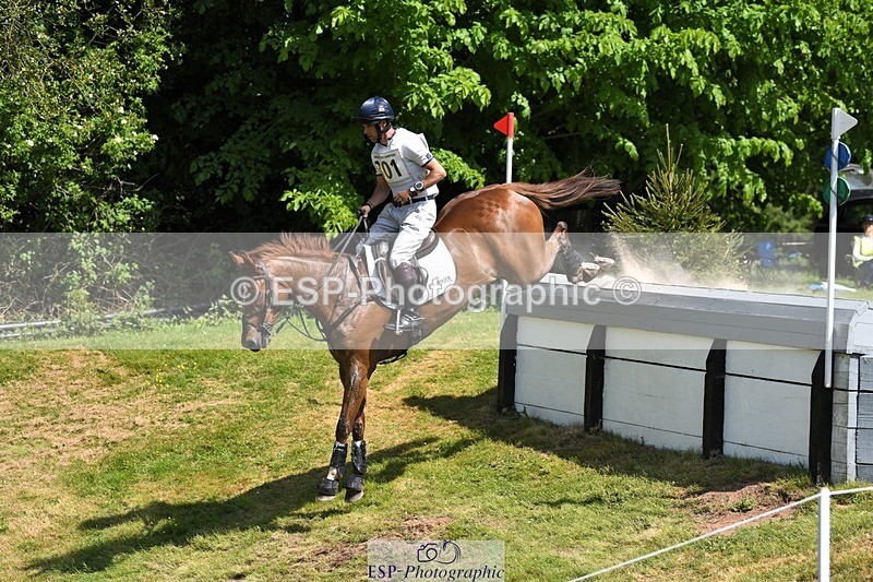 230527-110451-09278 - 301-JET_FIGHTER-Harry_Meade-XC
