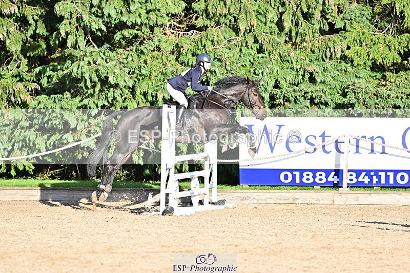 251005A-171038-05290 - Cls 11 Open 1m-1.05m