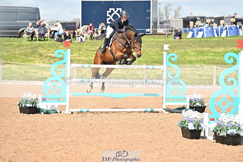 240418A-143733-04457 - Cls 9, 2 Star Big Tour 1.40m