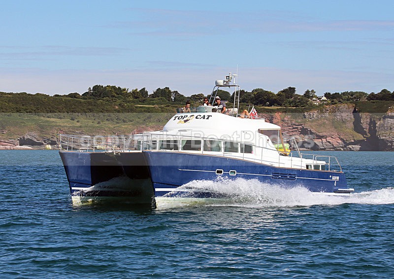 140729 TOP CAT WT7A1524 - Flybridge Cruisers