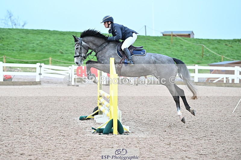 240224A-082412-02752 - Cls 9 British Novice and 90cm Open