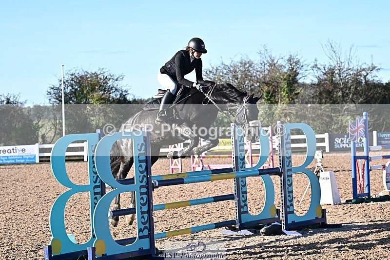 251203-115631-00388 - Cls 3 Snr 1.05m Open