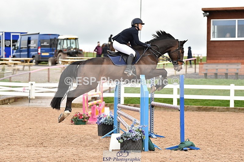 230401A-121954-02884 - Cls 21 95cm Amateur Quali