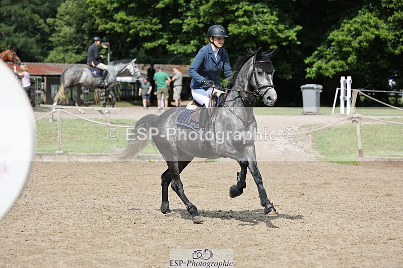 250614A-100954-05560 - Cls 26 British Novice and 90cm Open