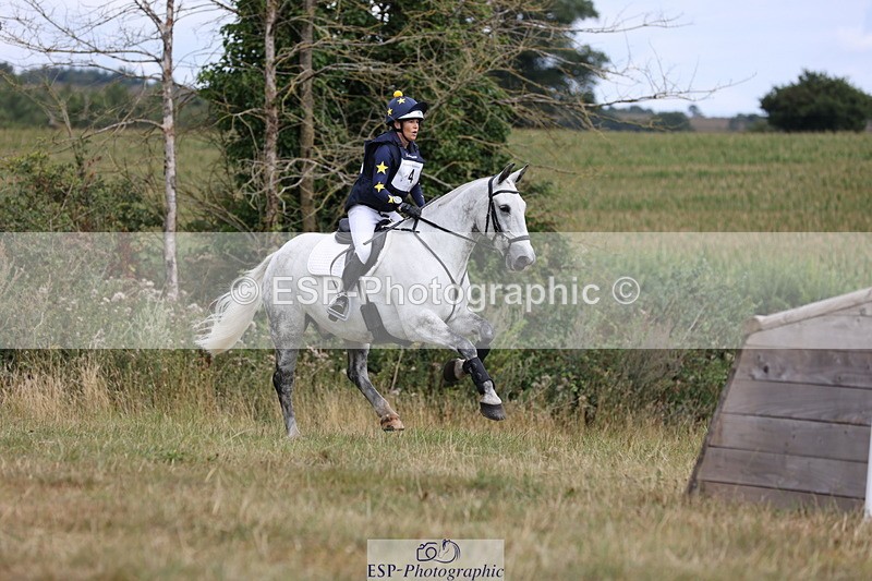 250802A-101733-00840 - A-004-Helen.Hickson-MAYERTORNE.POPADOODLEDOO