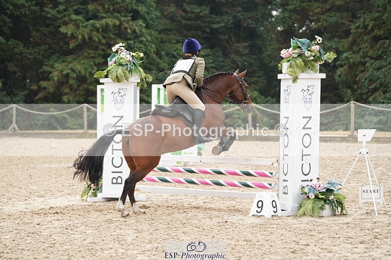 250824A-114830-35705 - 2011-Florence.Eames