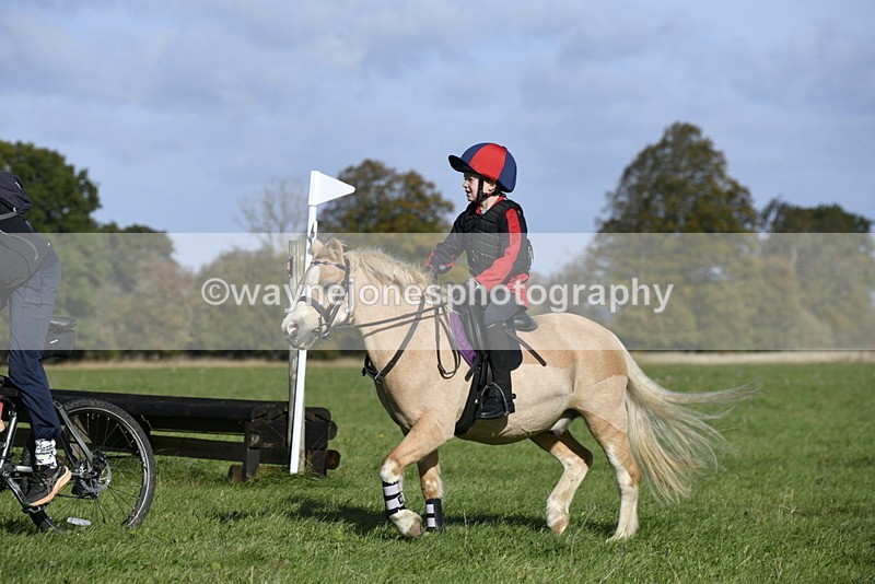 _DSC5243 - Time 10:27 to 10:48