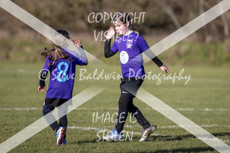 1DX31236 - 2026-01-17 FC Abbey Meads U9 Purple Girls V Develop FC U9 Girls