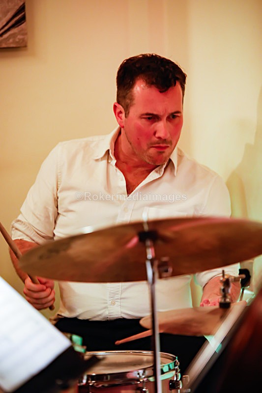  - TOM & SIMON GARDNER PLAY BROTHERS CANDOLI