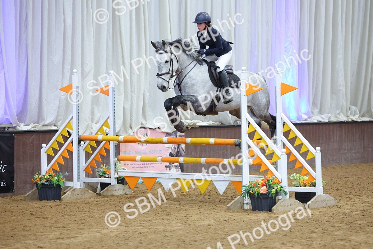 SBM_009995 - Class 21 - Nupafeed Supplements Senior Discovery/ 1m Open - First Round (1.00m)